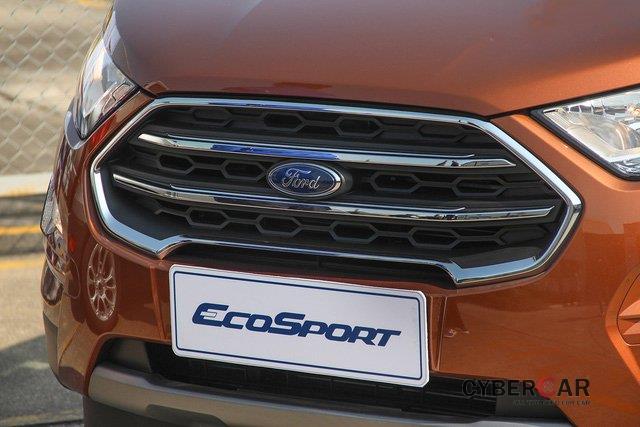 So sánh hình ảnh Ford EcoSport 2018 và bản cũ a5