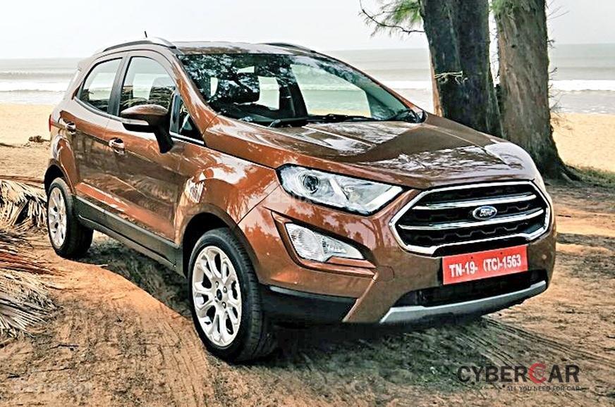 So sánh giá phiên bản Ford EcoSport Titanium tại thị trường Ấn Độ và Việt Nam.