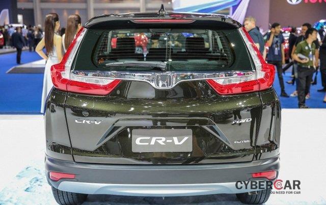 Honda CR-V 2018 và Honda CR-V thế hệ cũ khác nhau thế nào qua ảnh? a16