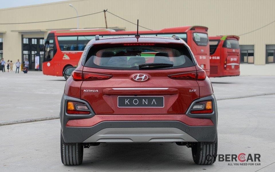 So sánh Hyundai Kona và Honda HR-V qua hình ảnh a15