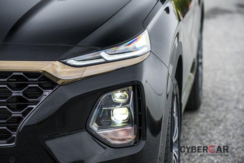 Giá lăn bánh xe Hyundai Santa Fe 2019 cao nhất hơn 1,4 tỷ đồng - Ảnh 5.