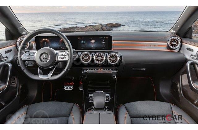 Cận cảnh nội thất Mercedes-Benz CLA-Class 2020