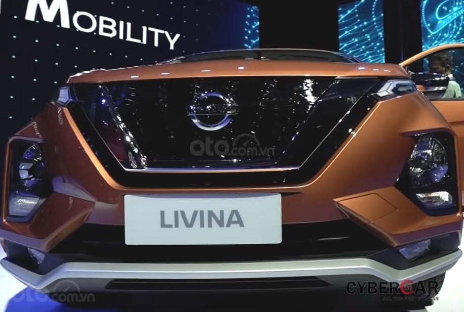 So sánh những điểm khác biệt giữa Nissan Grand Livina và Mitsubishi Xpander qua ảnh a5