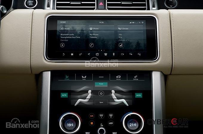 Màn hình cảm ứng trên xe Land Rover Range Rover 2018