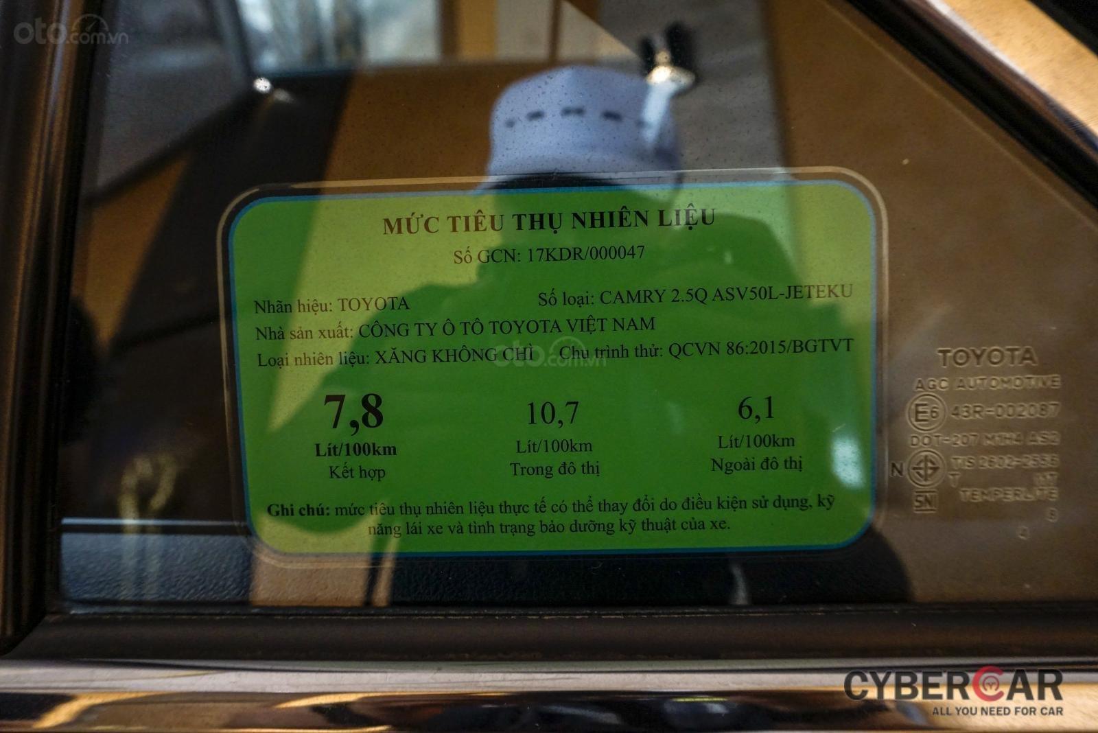 Mức tiêu thụ nhiên liệu của Toyota Camry 2018.