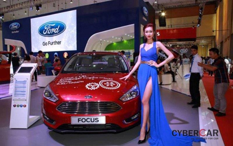 5 mẫu sedan hạng C giá rẻ bán chạy nhất thị trường ô tô Việtsdfgh