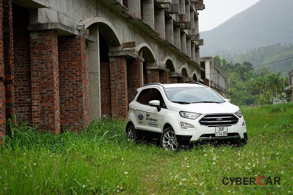 Xe SUV 5 chỗ giá rẻ: Chọn Ford EcoSport hay Hyundai Kona a2