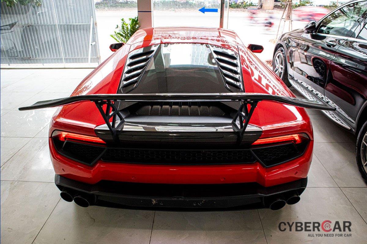 Sau 5 năm, Lamborghini Huracan LP580 lỗ gần 7 tỷ đồng tại Việt Nam a2