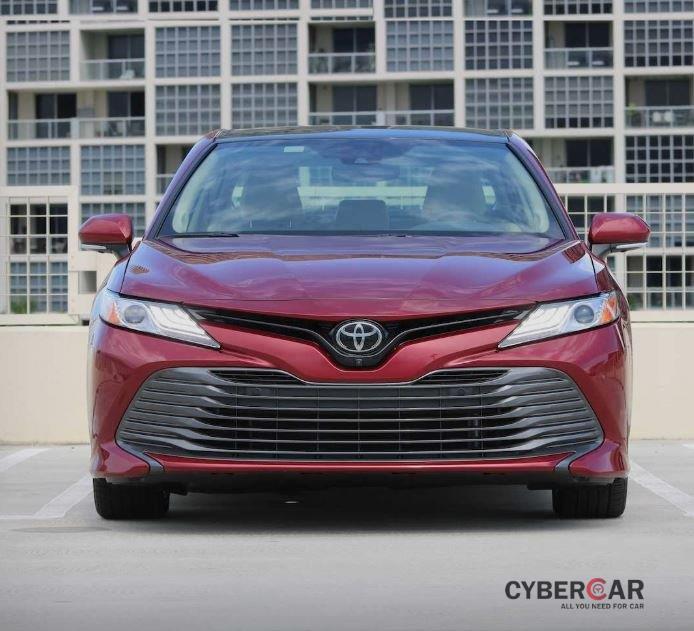 Ưu nhược điểm Toyota Camry XLE 2019