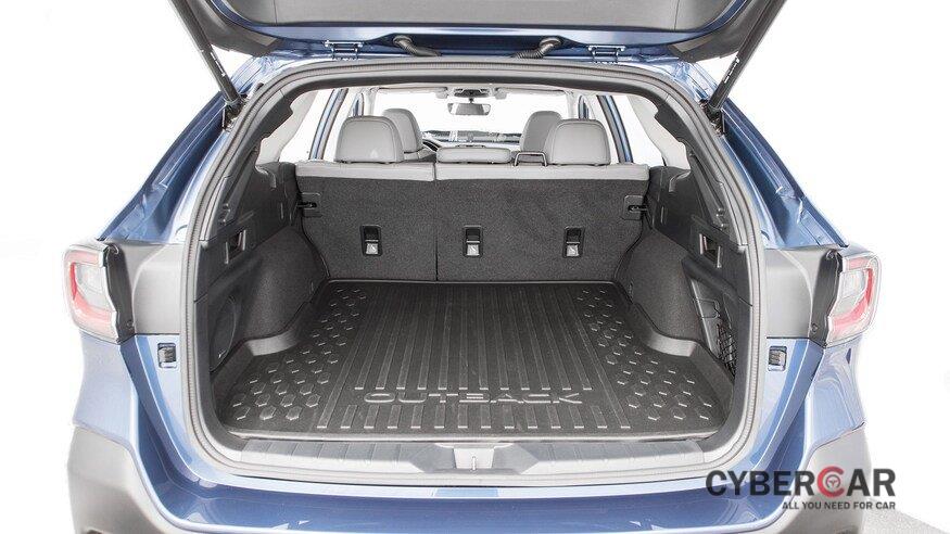 10 mẫu SUV ghế gập siêu rộng - Subaru Outback 2020 bát ngát không gian.