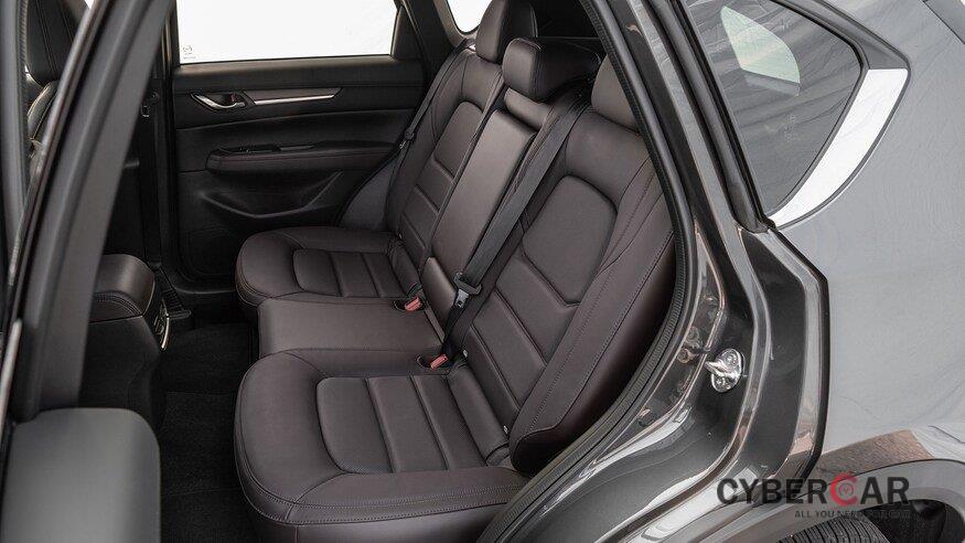10 mẫu SUV ghế gập siêu rộng - Mazda CX-5 2020 đa dụng tầm cao.