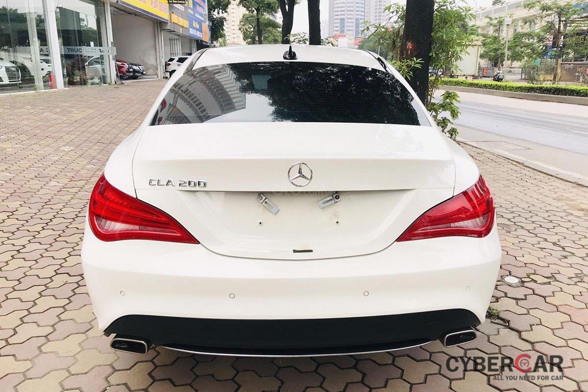 Thiết kế đuôi Mercedes-Benz CLA 200 2017 1