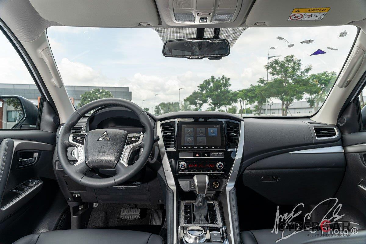Giá lăn bánh Mitsubishi Pajero Sport 2021 mới nhất - Ảnh 1.