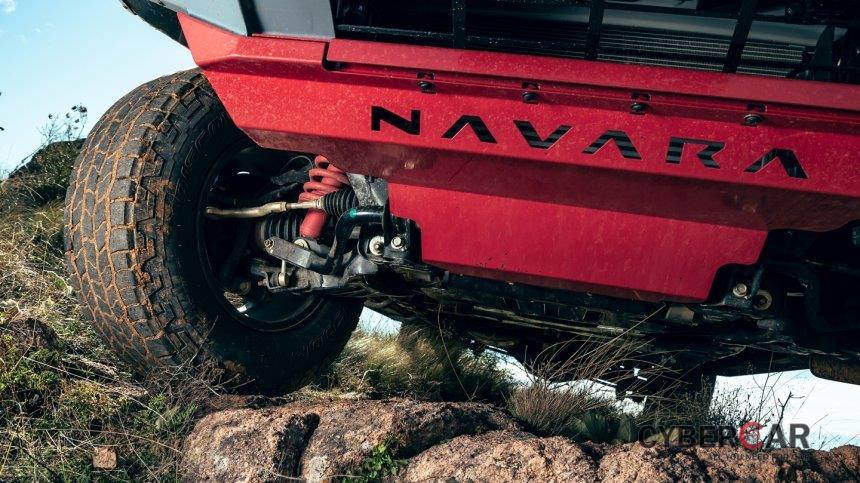Nissan Navara Pro-4X Warrior cứng cáp vượt bậc.