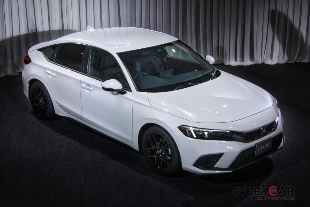 Honda Civic Hatchback 2022 có thiết kế trưởng thành hơn