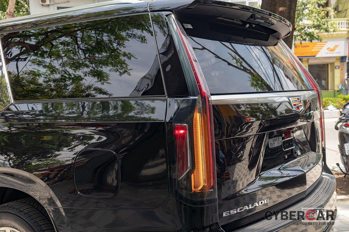 Ngắm Cadillac Escalade ESV 2021 bản máy to và nội thất nhiều điểm mới so với xe đã về Việt Nam trước đó  a15