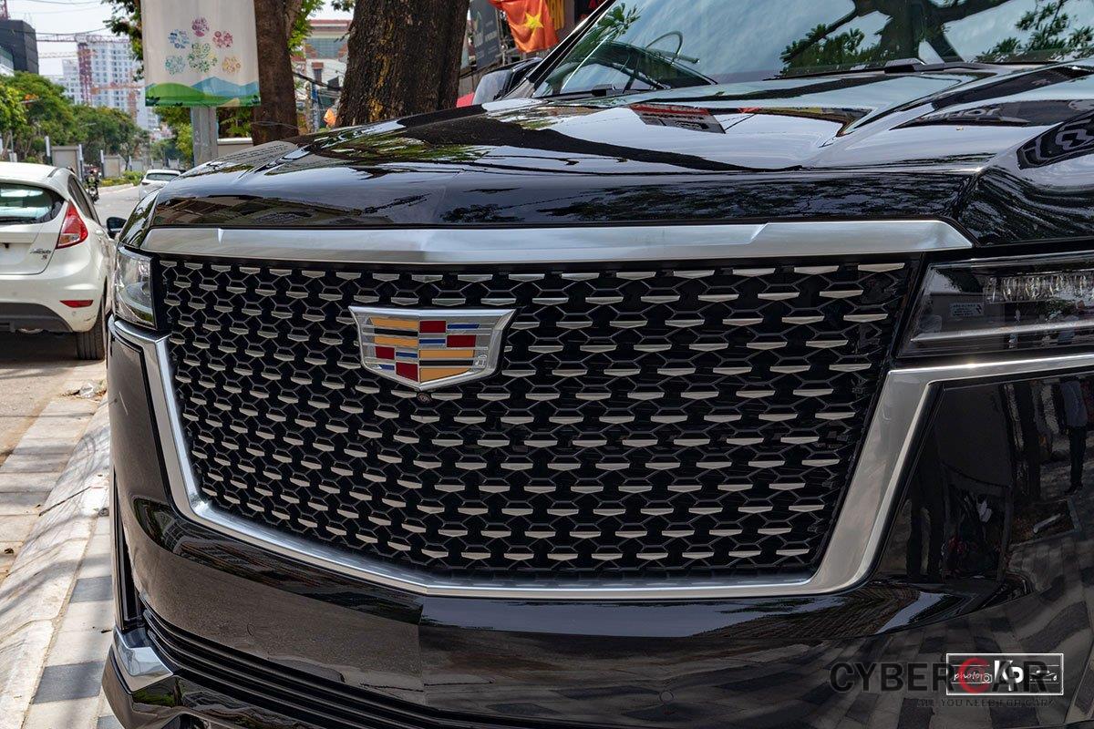 Ngắm Cadillac Escalade ESV 2021 bản máy to và nội thất nhiều điểm mới so với xe đã về Việt Nam trước đó  a81