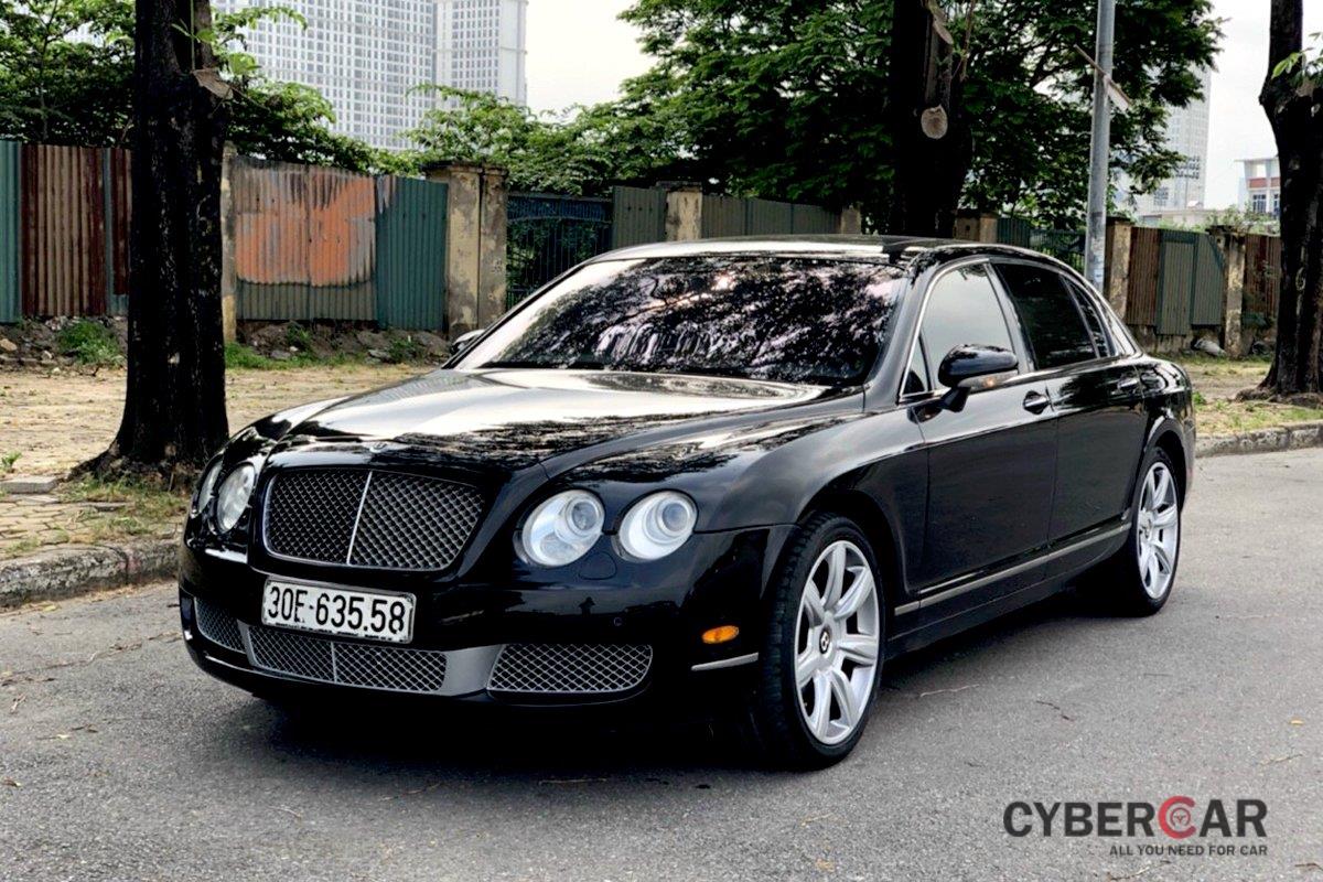 Bentley Continental Flying Spur 2007.