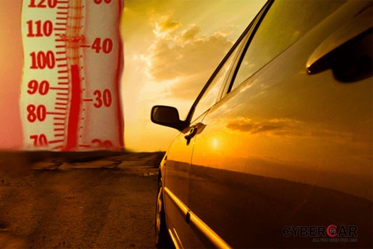 Thời tiết nắng nóng thường khiến ô tô “ngốn” nhiên liệu nhiều hơn bình thường.