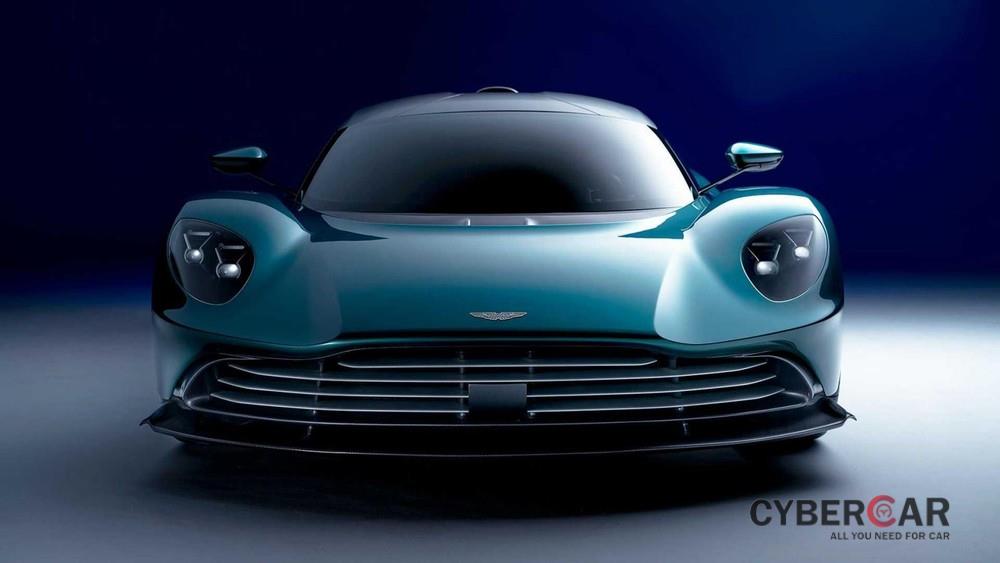 Đầu xe của Aston Martin Valhalla 2022