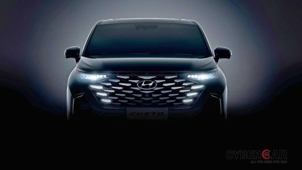 Thiết kế đầu xe của Hyundai Custo 2021
