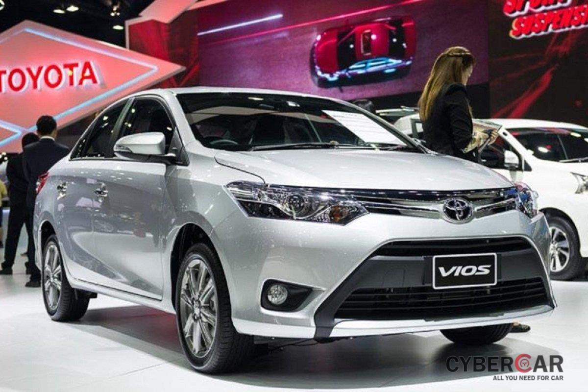Toyota Vios 2017 cũ giá từ 350 giao dịch sôi động, vượt Hyundai Accent về lượt tìm kiếm 1