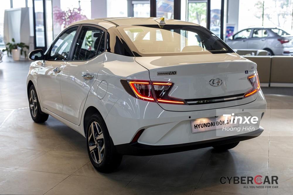 Giá lăn bánh Hyundai Grand i10