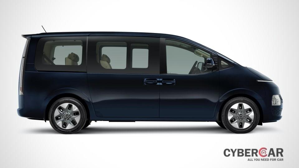 Hyundai Staria 2022 được trang bị cửa sổ cỡ lớn bên sườn