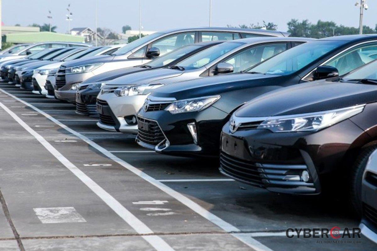 Giá xe giảm mạnh, sức mua gia tăng, Việt Nam xếp thứ 4 về tiêu thụ ô tô tại Đông Nam Á.