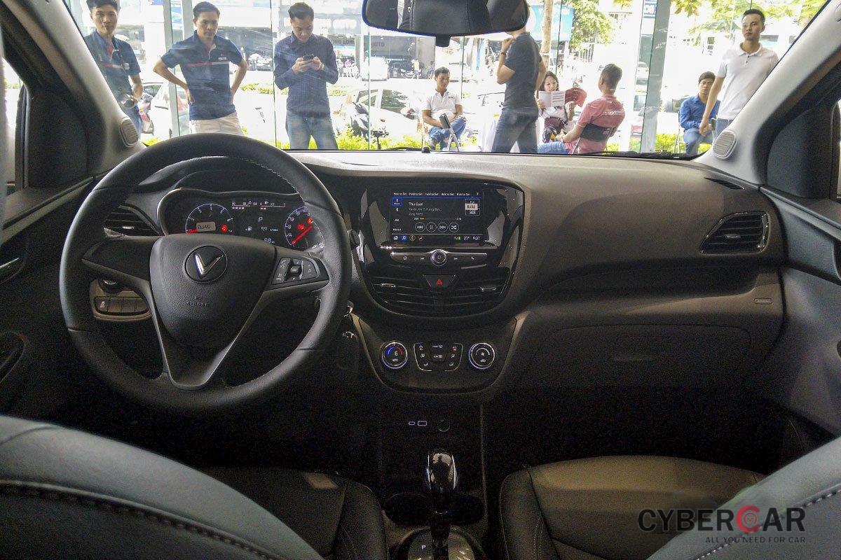 Đánh giá xe VinFast Fadil 2019: Nội thất xe.
