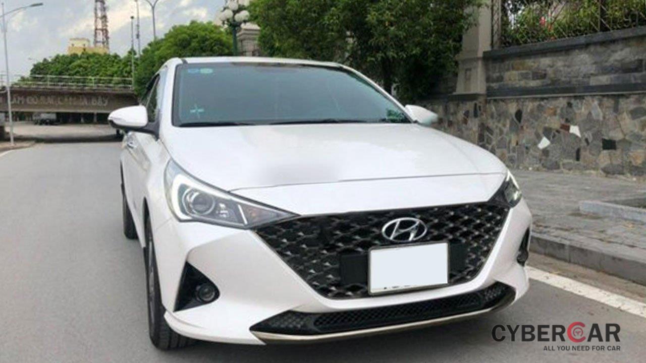 Hyundai Accent 2021 chạy 5.000km bán lại lỗ nguyên tiền đăng ký a1