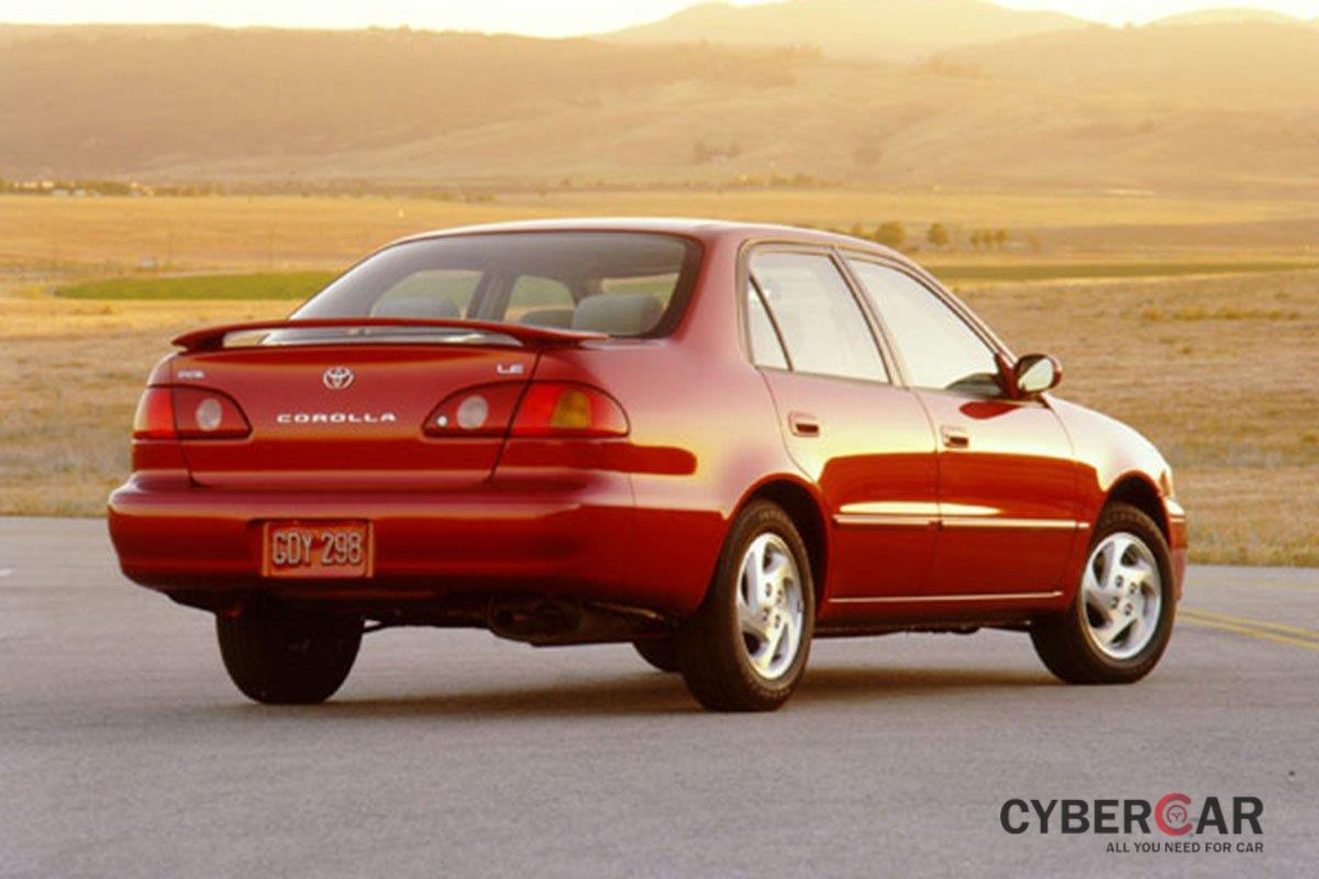 Toyota Corolla thế hệ thứ 8.