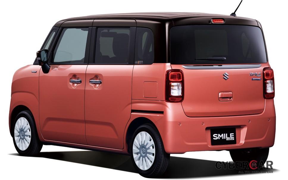 Suzuki Wagon R Smile dùng động cơ xăng hoặc hệ truyền động mild hybrid, tùy phiên bản